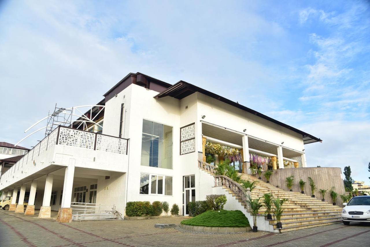 Vistar Suites Jigani Exterior foto