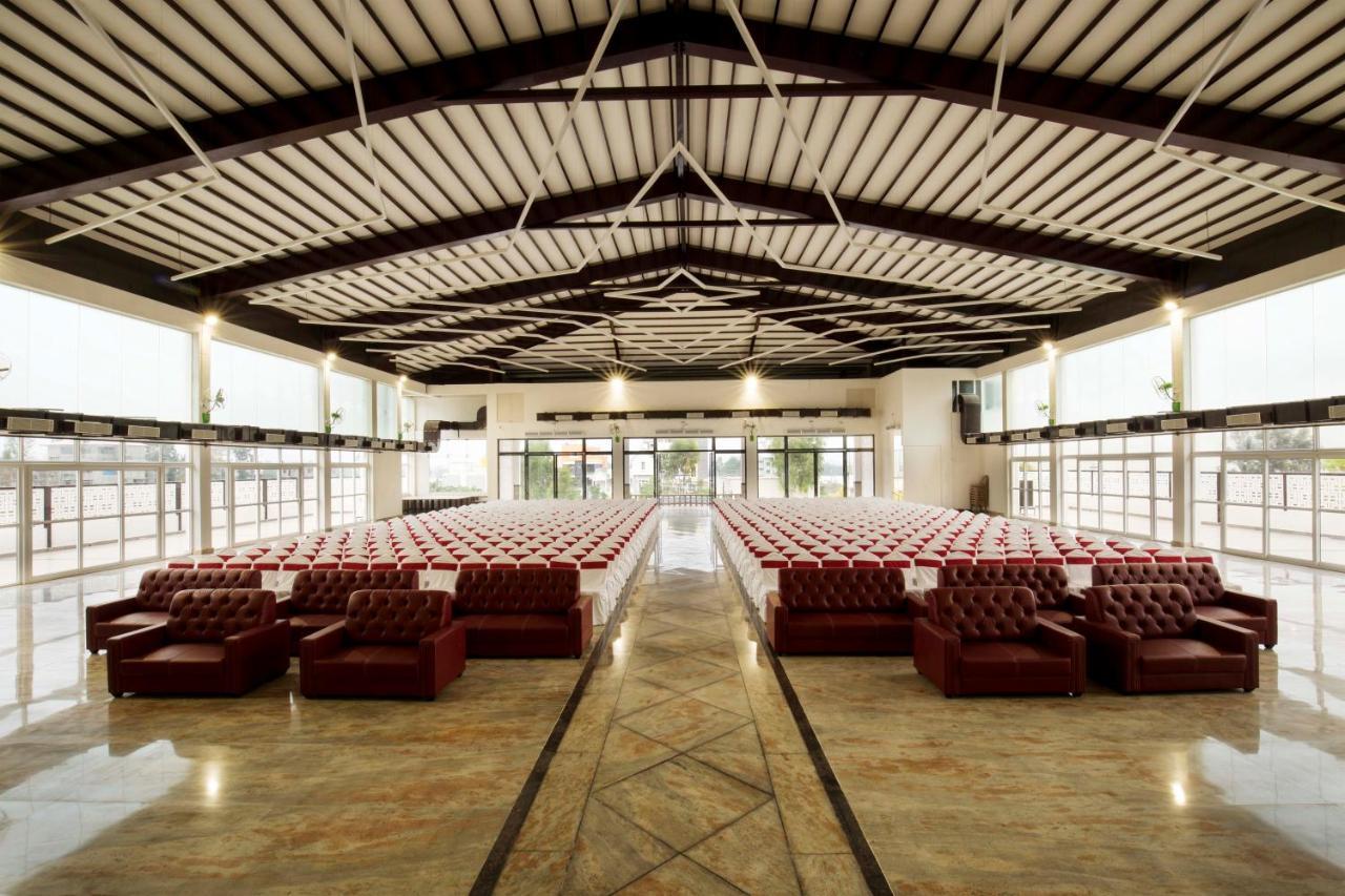 Vistar Suites Jigani Exterior foto